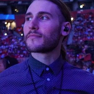 Meet your Posher, Andres